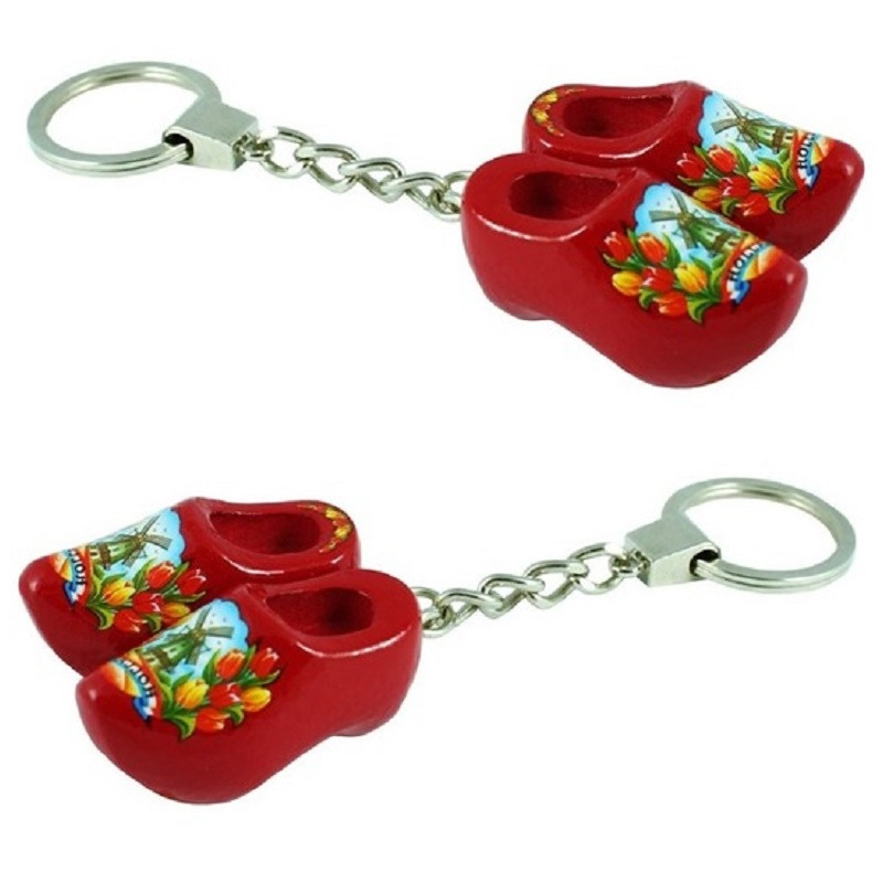 Set van 2x stuks sleutelhangers met 2x rode klompjes 4 cm Holland souvenir -