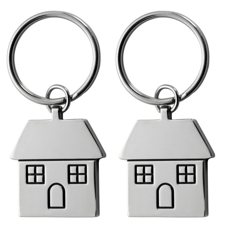 Pakket van 6x stuks sleutelhangers met huisje 7 cm -