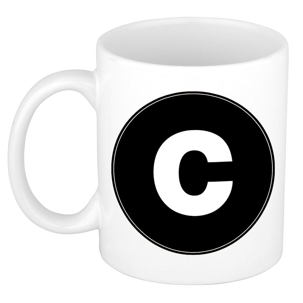 Mok / beker met de letter C voor het maken van een naam / woord of team -