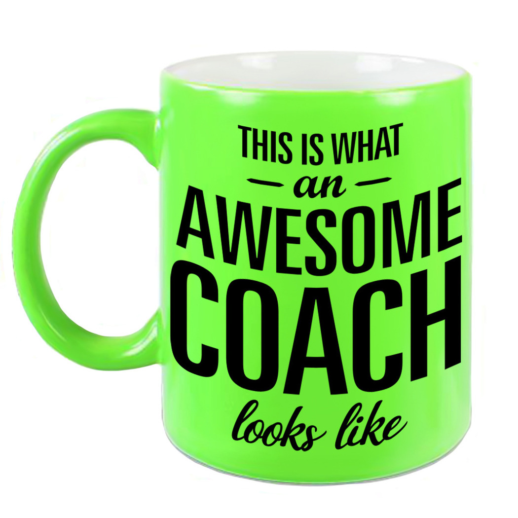 Awesome coach cadeau mok / beker neon groen 330 ml -