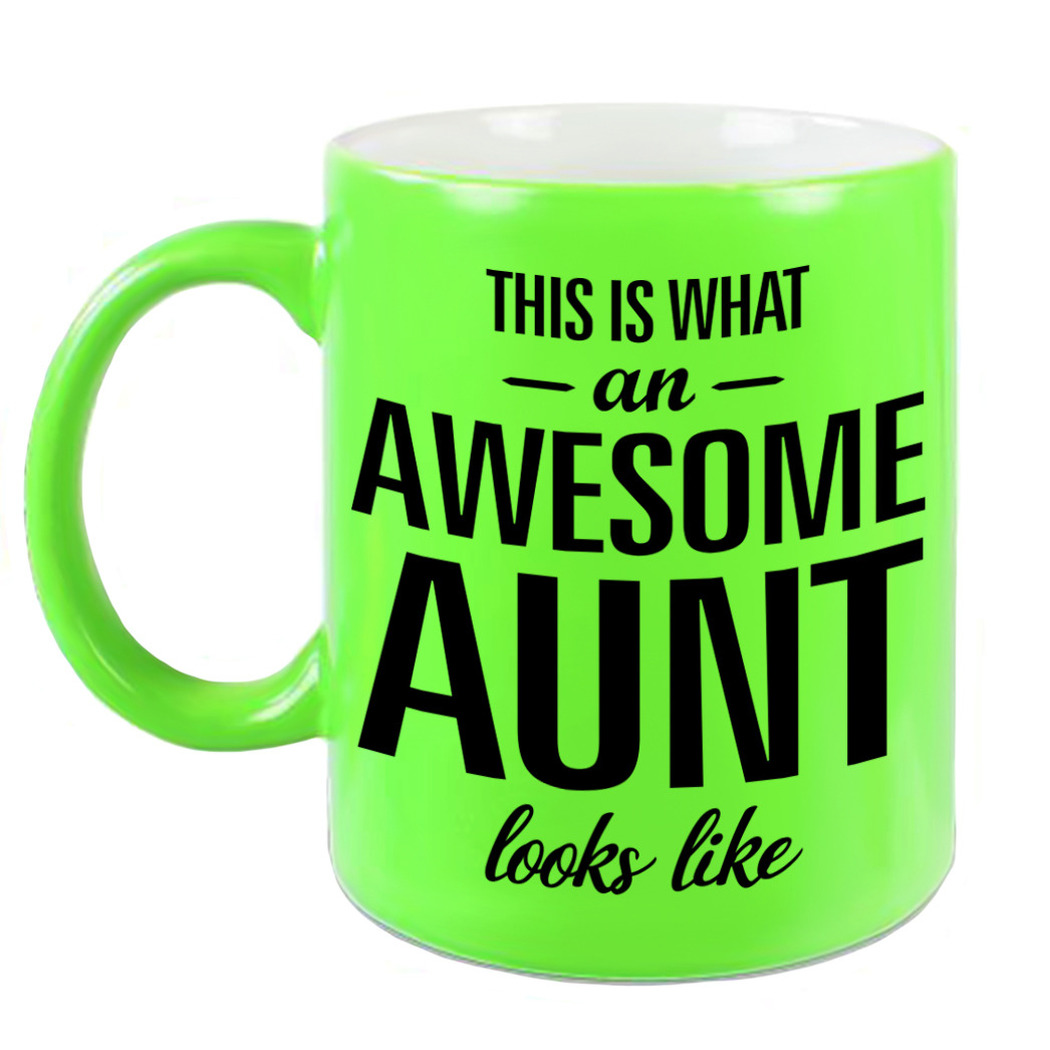 Awesome aunt /tante cadeau mok / beker neon groen 330 ml -