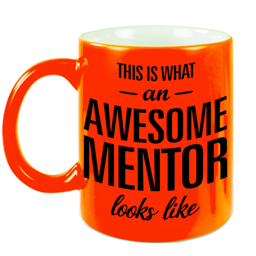 Awesome mentor cadeau mok / beker neon oranje voor leraar 330 ml -