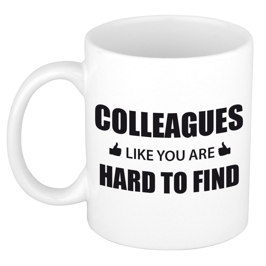 Collega cadeau mok / beker colleagues like you are hard to find -