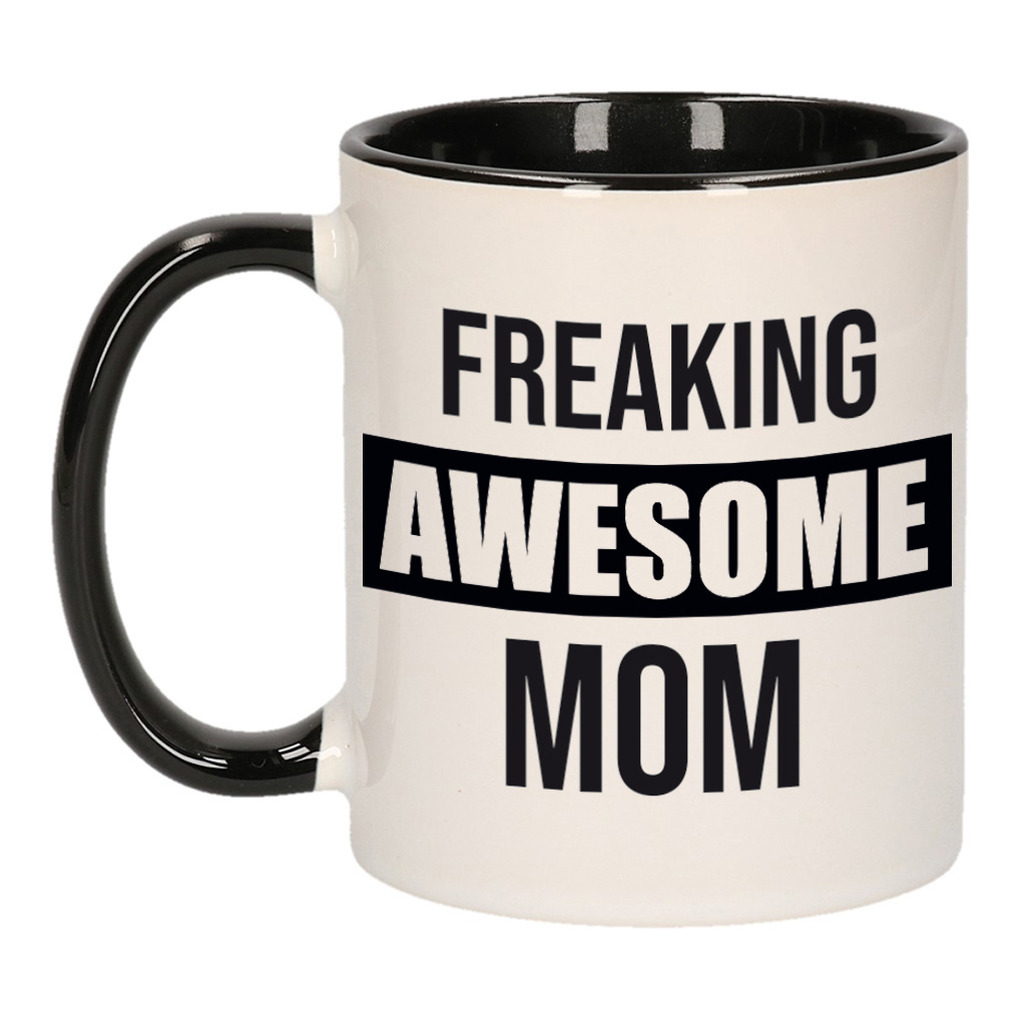 Moeder cadeau mok / beker zwart freaking awesome mom -