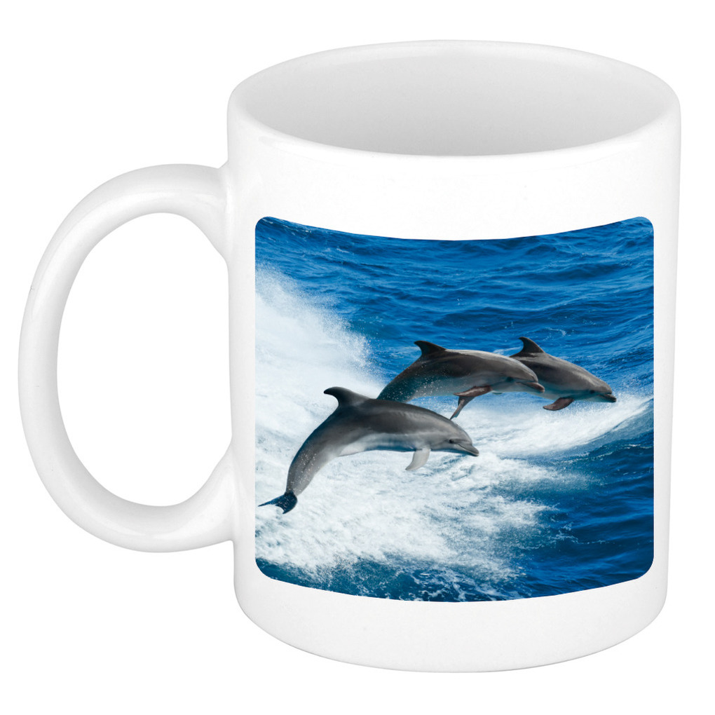 Dieren dolfijn groep foto koffiemok - 300 ml - wit - cadeau drinkbeker - dolfijnen liefhebber -