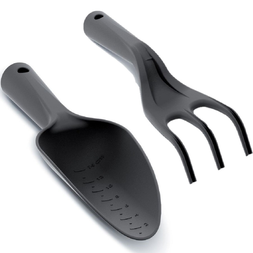 Set van een zwarte kunststof hand hark en tuinschep 26/29 cm -