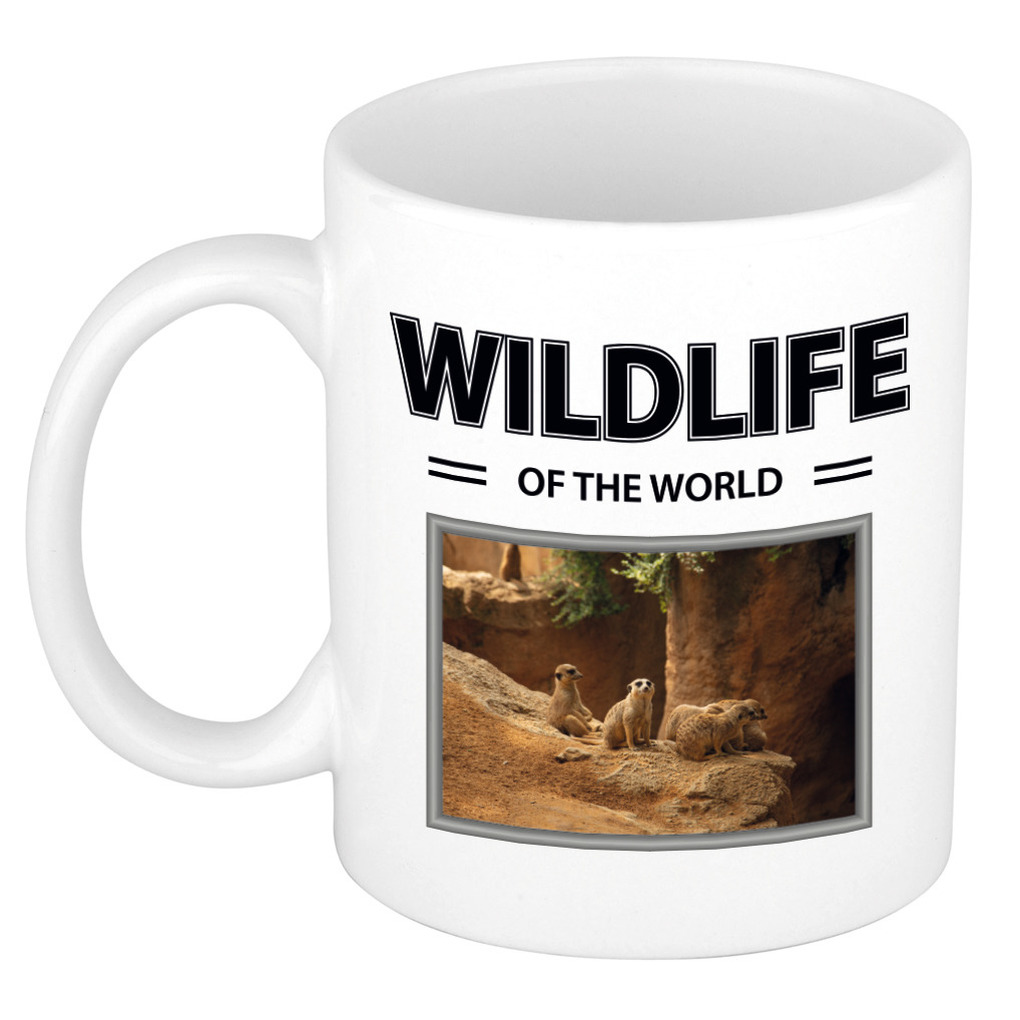 Stokstaartje mok met dieren foto wildlife of the world -