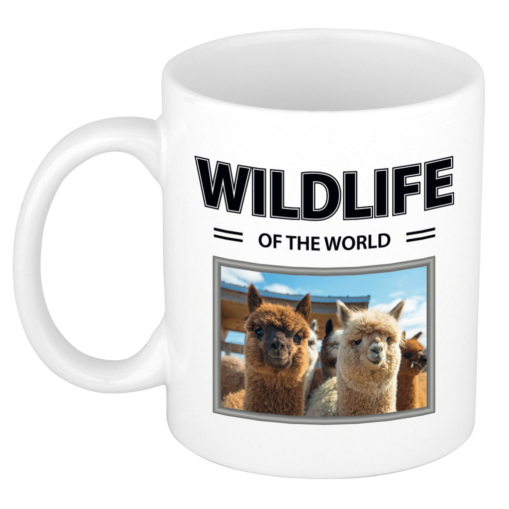 Alpaca mok met dieren foto wildlife of the world -