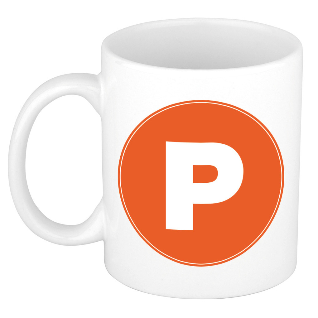 Mok / beker met de letter P oranje bedrukking voor het maken van een naam / woord of team -
