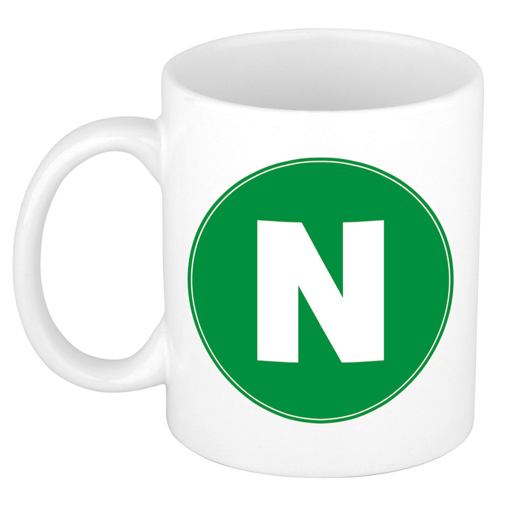 Mok / beker met de letter N groene bedrukking voor het maken van een naam / woord of team -