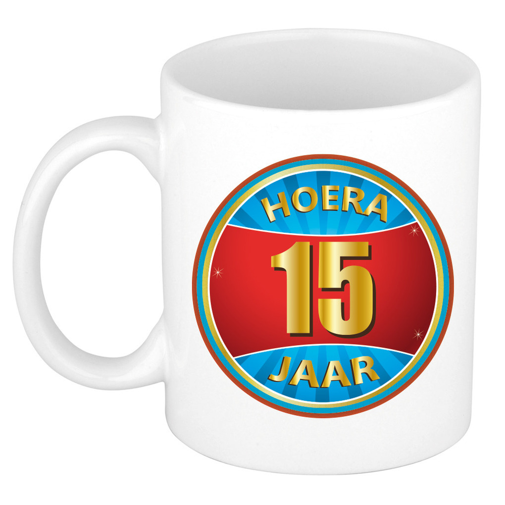 Verjaardag mok / beker hoera 15 jaar verjaardagscadeau -
