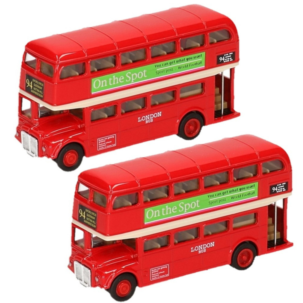Modelauto London Bus - 2x stuks - rood - 12 cm - Engelse auto schaalmodellen -