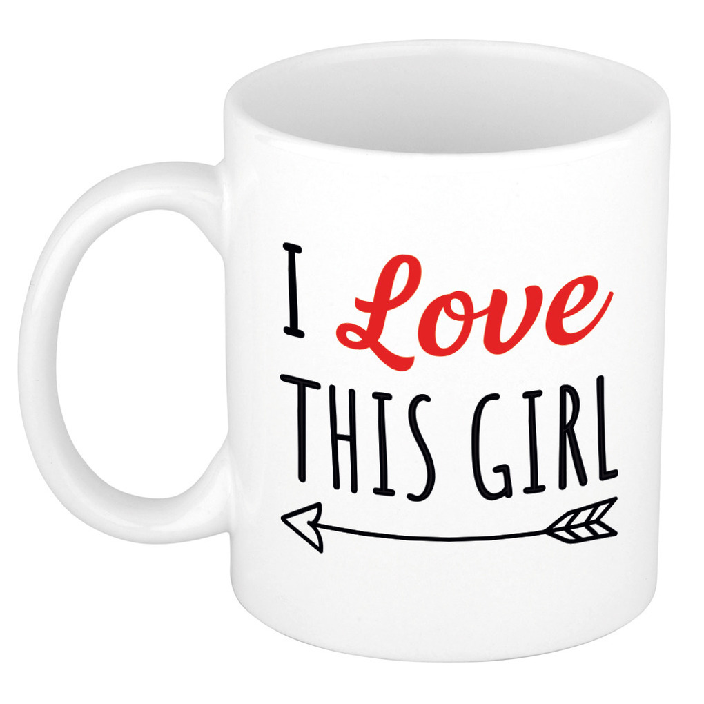 I love this girl cadeau mok / beker wit voor Valentijnsdag 300 ml -