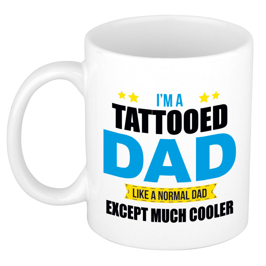 Tattooed dad mok / beker wit 300 ml - Cadeau mokken - Papa/ Vaderdag -