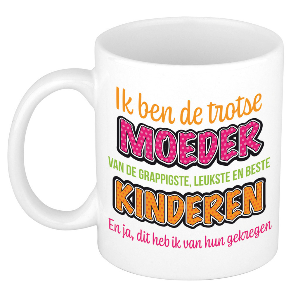 Moederdag mok - trotse moeder van de leukste kinderen - wit - 300 ml - keramiek -