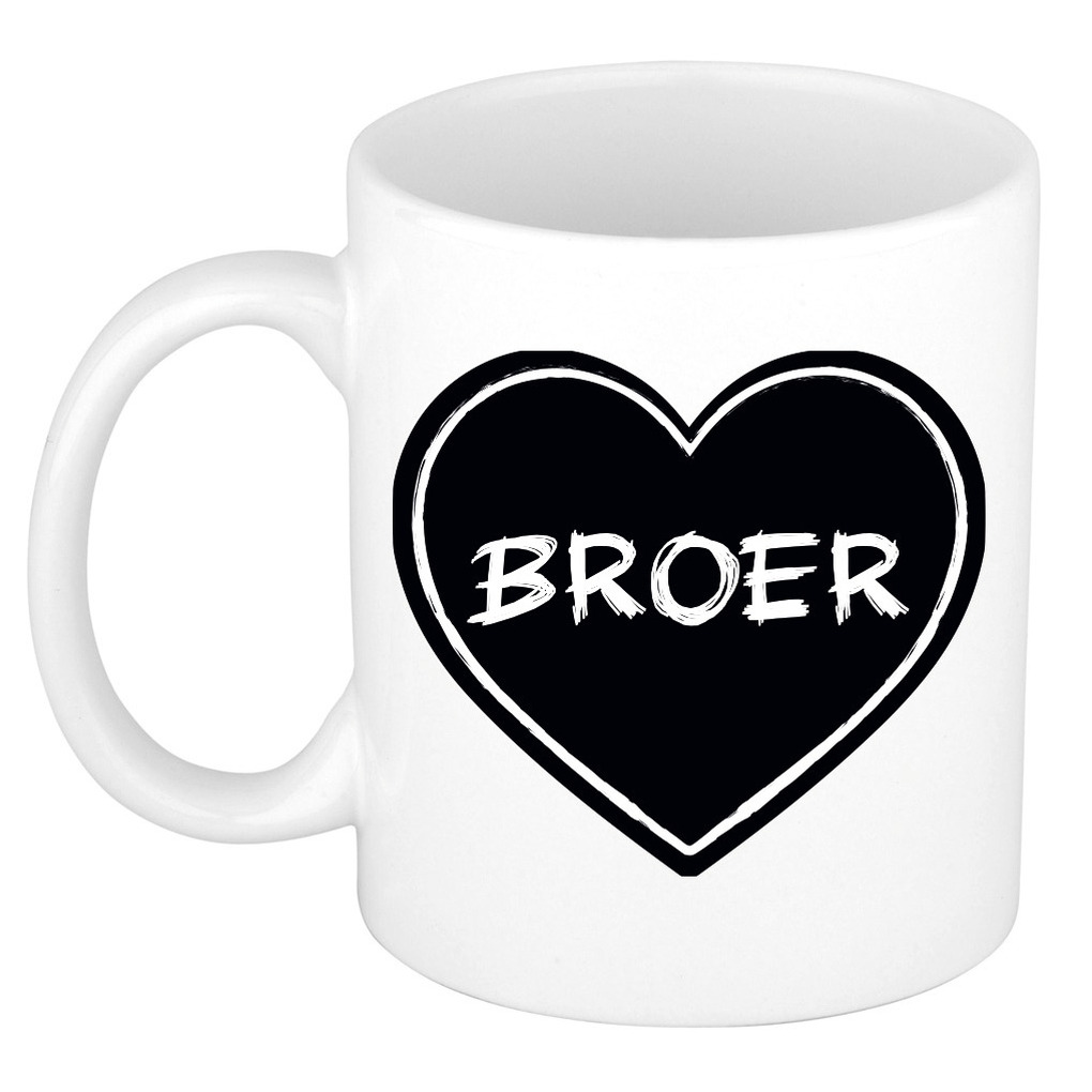 Liefste broer verjaardag cadeau mok - zwart krijtbord hartje - 300 ml - Keramiek - broer/zussen dag -