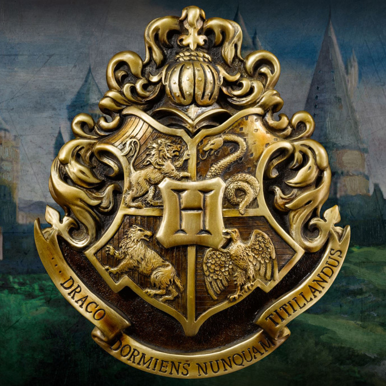 Noble Collection Harry Potter - Hogwarts Crest Wall Art module