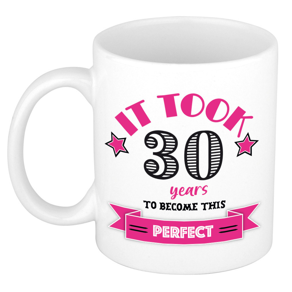 Verjaardag cadeau mok 30 jaar - roze - grappig - 300 ml - keramiek -