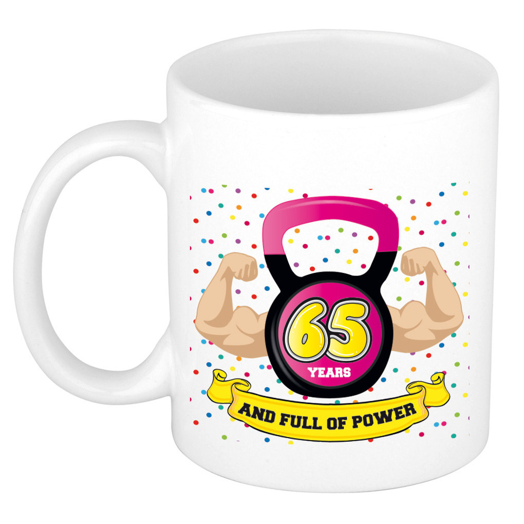 Verjaardag cadeau mok 65 jaar - roze - spieren - 300 ml - keramiek -