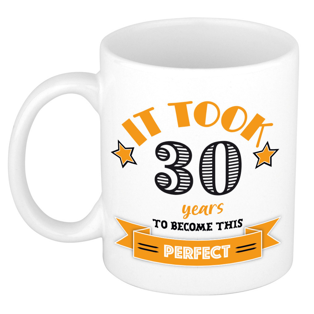 Verjaardag cadeau mok 30 jaar - oranje - grappig - 300 ml - keramiek -