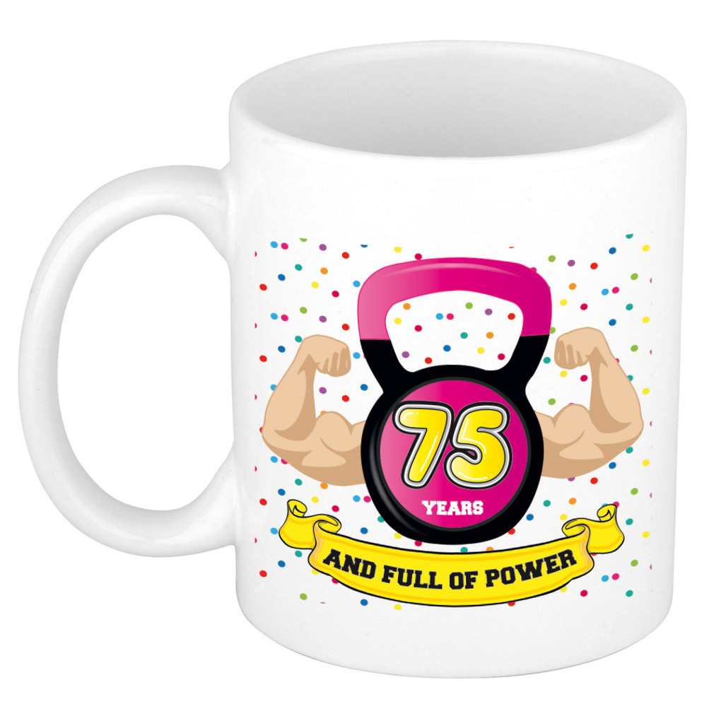 Verjaardag cadeau mok 75 jaar - roze - spieren - 300 ml - keramiek -