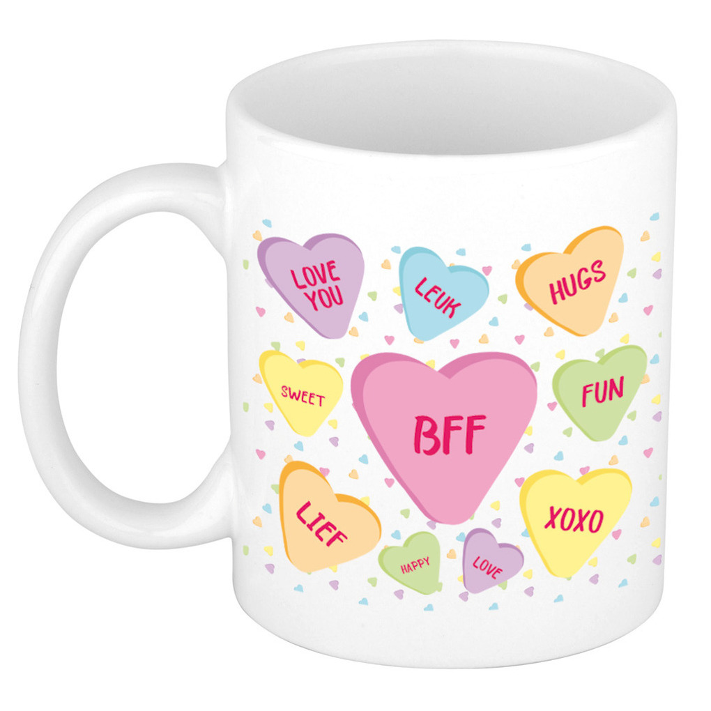 Cadeau koffiemok voor bff - hartjes snoepjes - wit - verjaardag kado - vrienden/vriendin -