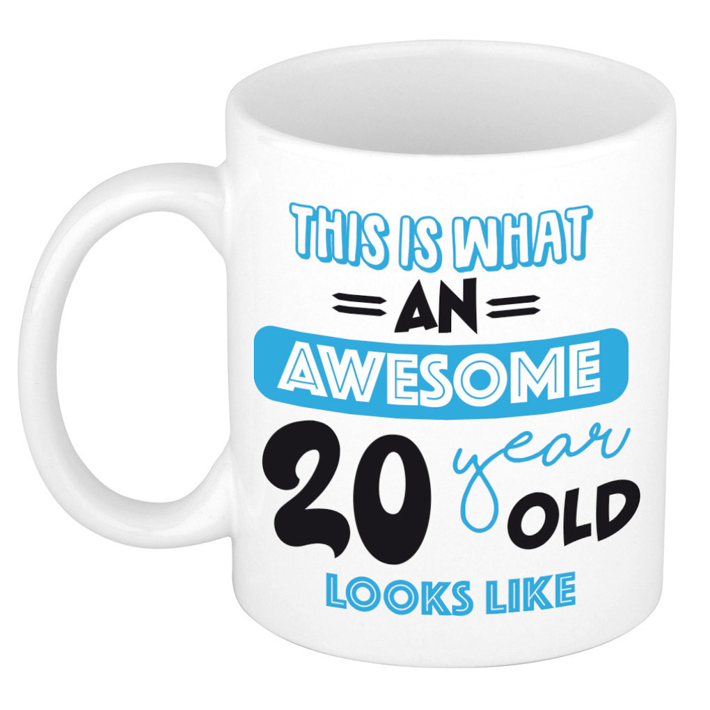 Verjaardag cadeau mok 20 jaar - blauw - grappige tekst - 300 ml - keramiek -
