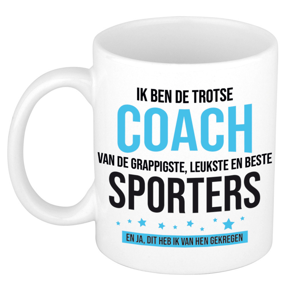 Cadeau koffie/thee mok voor coach/trainer - blauw - trotse coach - keramiek - 300 ml -