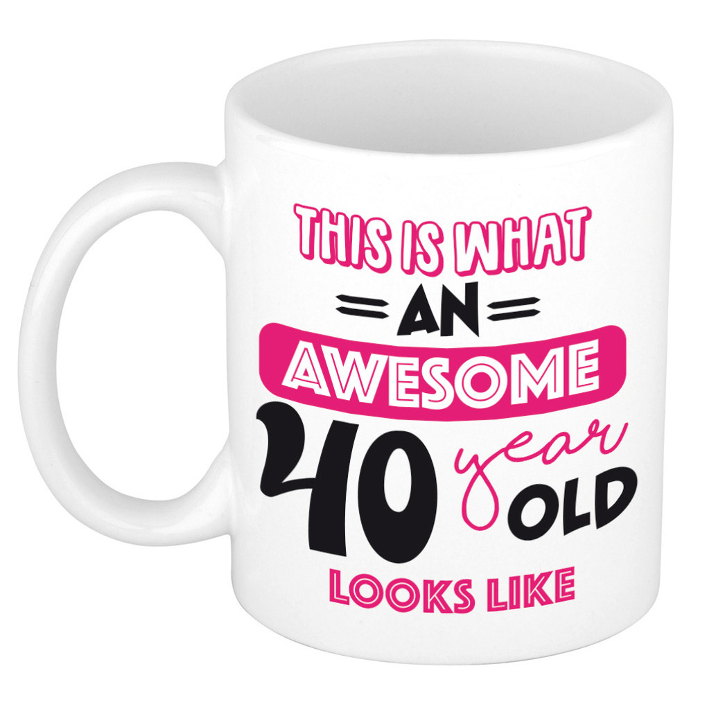 Verjaardag cadeau mok 40 jaar - roze - grappige tekst - 300 ml - keramiek -