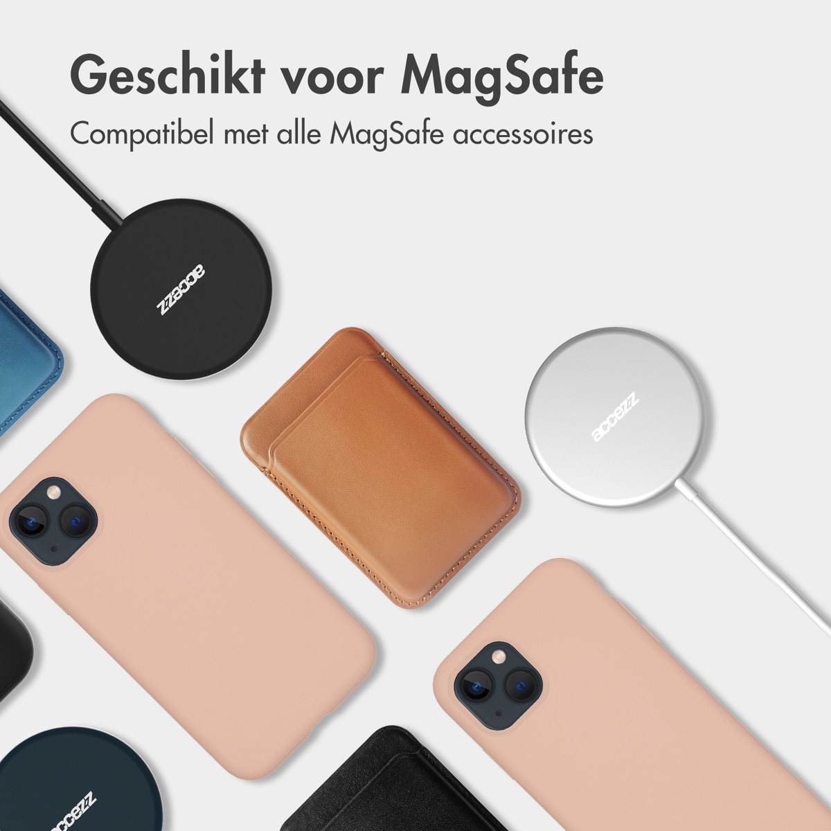 Accezz Liquid Silicone Backcover met MagSafe iPhone 15 Pro Telefoonhoesje Roze