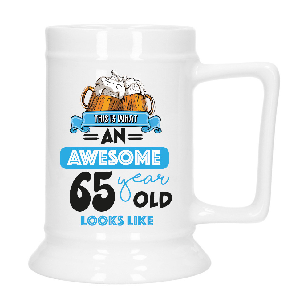Cadeau Bierpul voor 65 jaar - blauw - grappige leeftijd bierpul - keramiek - 530 ml -