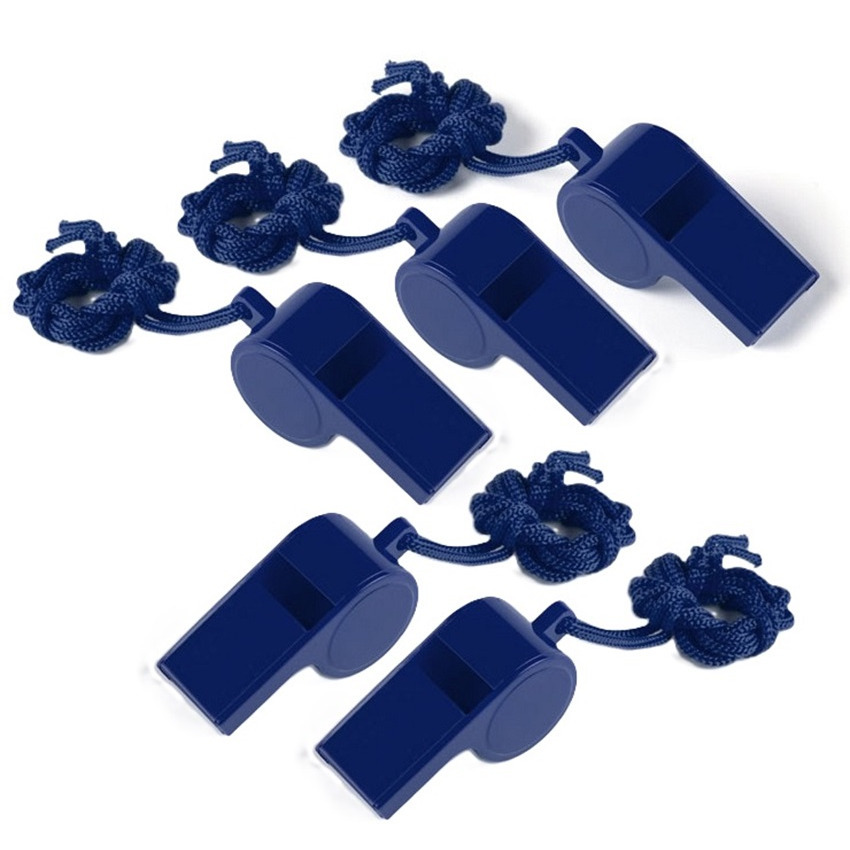 Fluitjes van kunststof - Multipack van 30x stuks - blauw - aan koordje - herrie maken - sport -