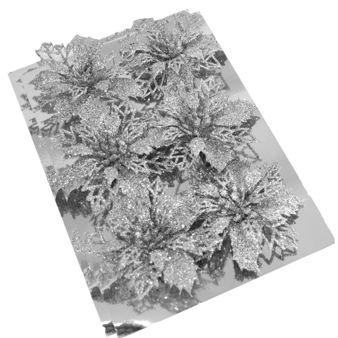 Kerstboom bloemen op clip - 12x stuks - zilver - kunststof - kerstornamenten -