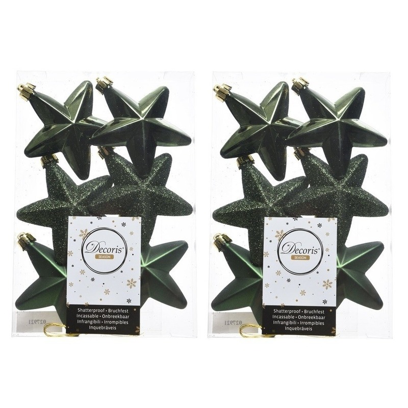 12x Donkergroene sterren kerstballen 7 cm kunststof glans/mat -