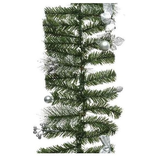 Groene kerst dennenslinger guirlande met zilveren versiering 180 -