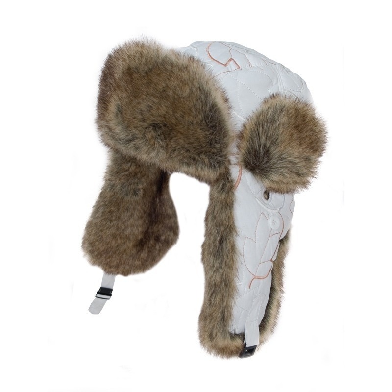 Russische muts wit met nepbont en flappen voor dames 57 cm -
