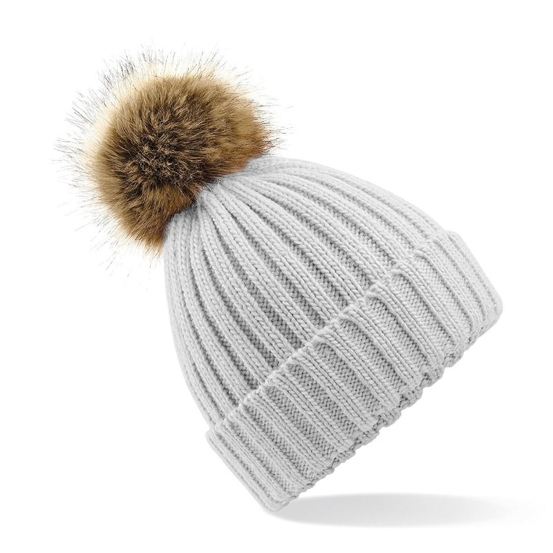 Gebreide winter muts lichtgrijs met nep bont pompon voor dames/h -