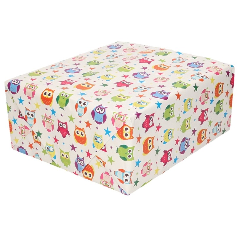 Inpakpapier/cadeaupapier wit met gekleurde uiltjes 200 x 70 cm -