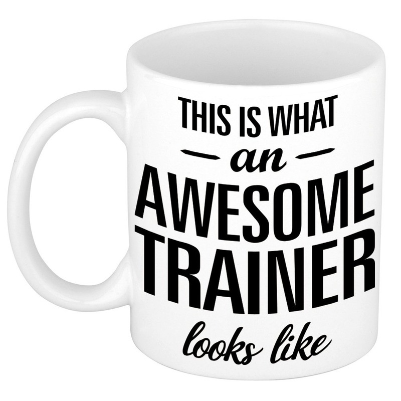 Awesome trainer cadeau mok / beker 300 ml -