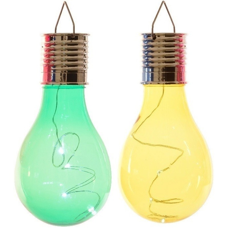 2x Buiten/tuin LED groen/geel peertjes solar verlichting 14 cm -