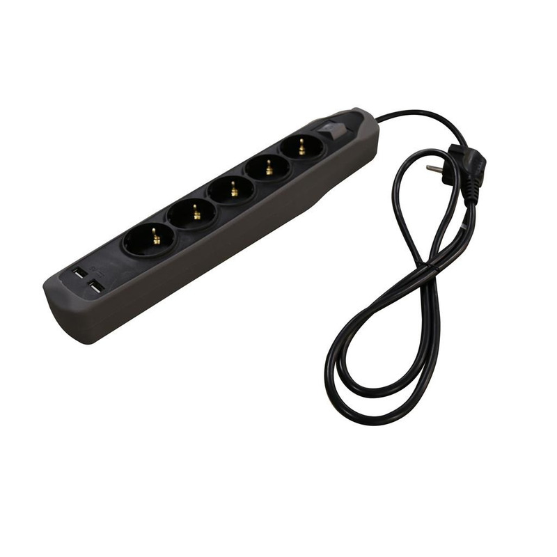Stekkerdoos met 5 contacten en 2x USB 1,5 m -